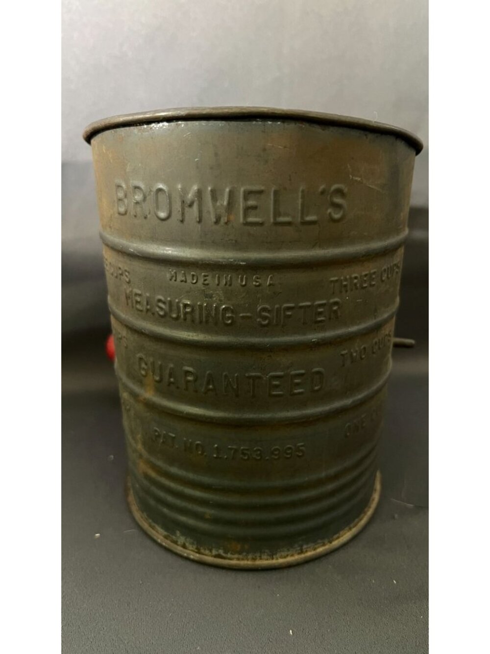 Vintage Bromwells Measuring Sifter 3-Cup Flour Sieve USA Tin Handle - Picture 2 of 5